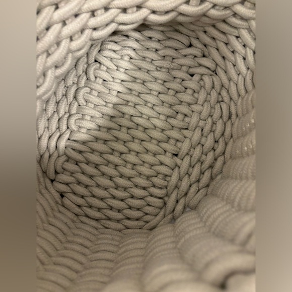 Indigo OUI Knitted basket - Picture 3 of 12